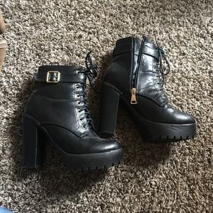 Black heeled boots